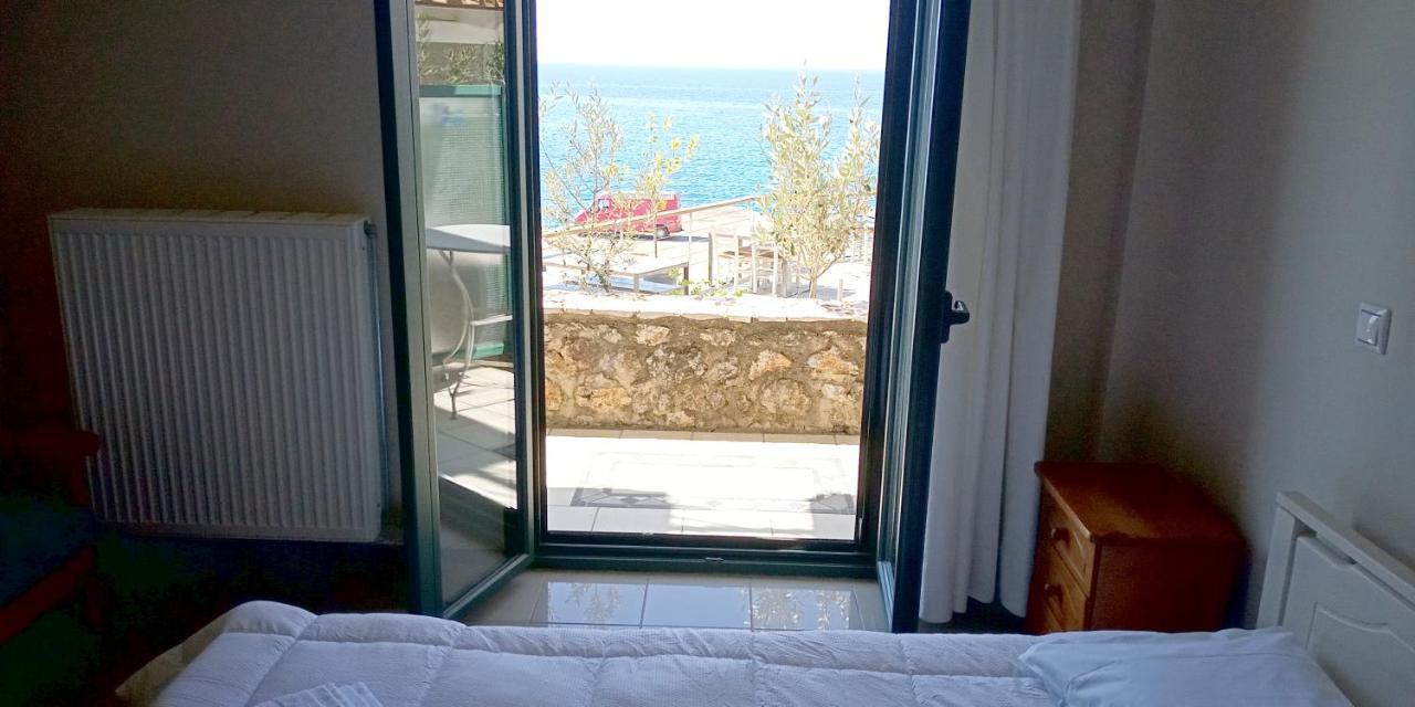 Aparthotel Gorgones, Sea-Front, Great View Kardamyli Zewnętrze zdjęcie