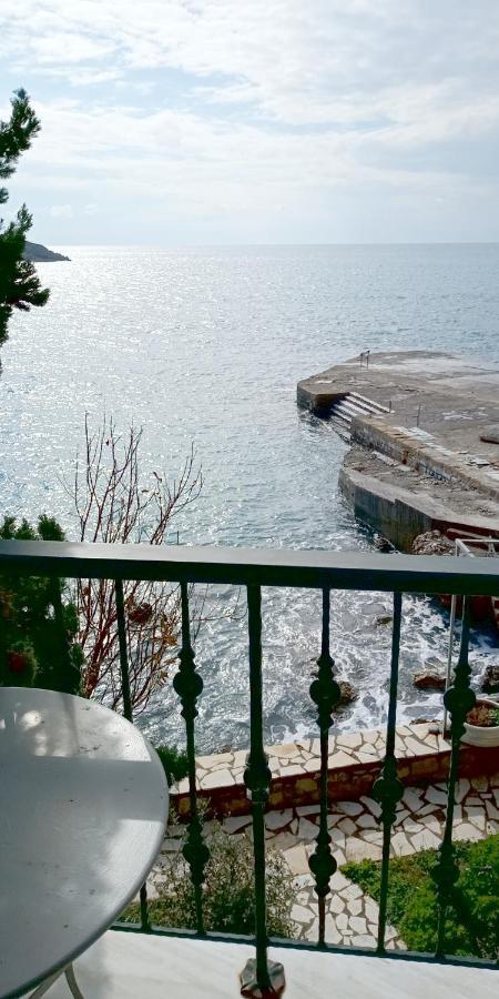 Aparthotel Gorgones, Sea-Front, Great View Kardamyli Zewnętrze zdjęcie