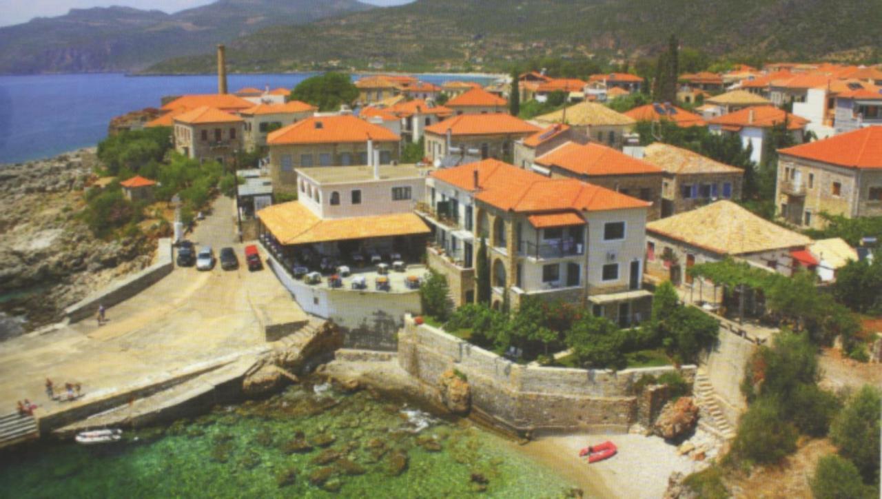 Aparthotel Gorgones, Sea-Front, Great View Kardamyli Zewnętrze zdjęcie